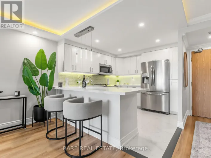 710 - 7601 BATHURST STREET, Vaughan