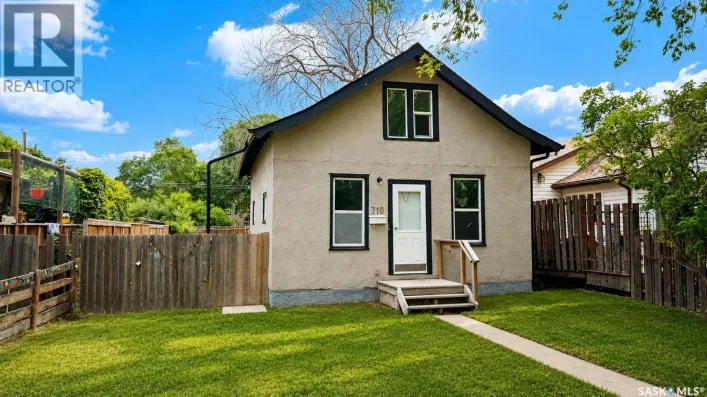 House for sale: 710 M AVENUE S, Saskatoon