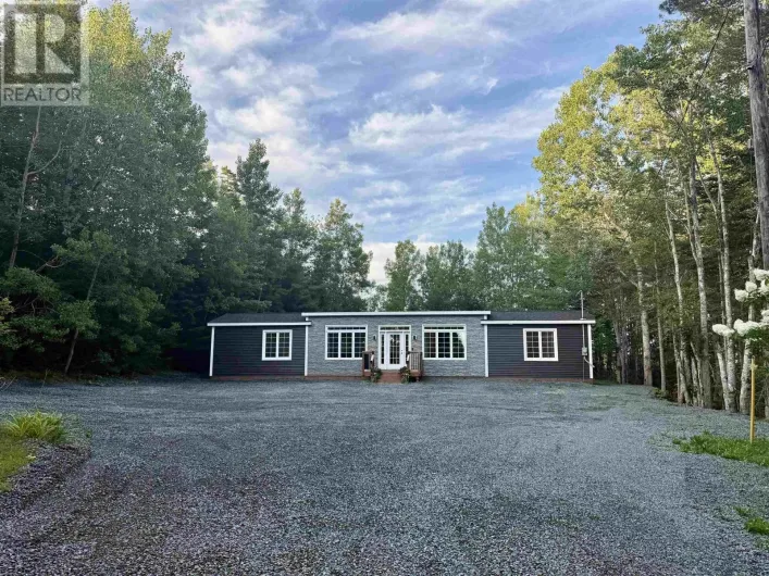7101 Highway 14, Nine Mile River