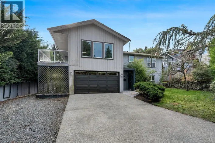 711 Bexhill Rd, Colwood