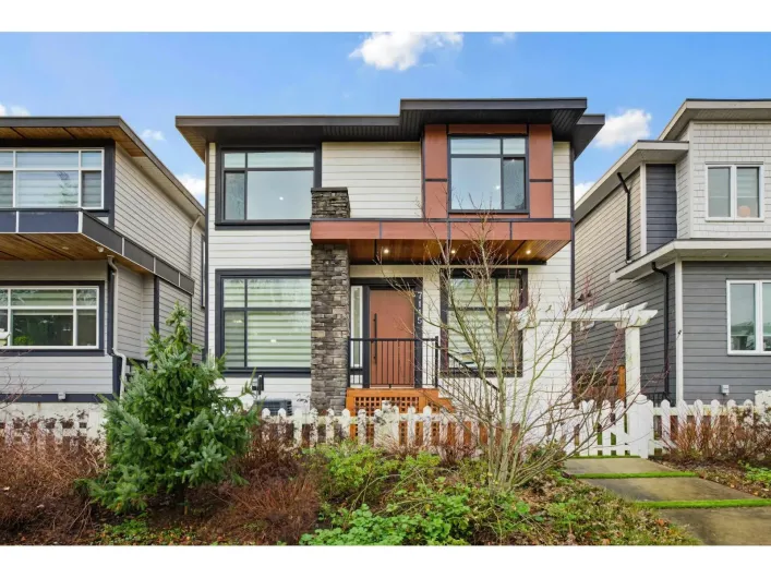 7115 206 STREET, Langley