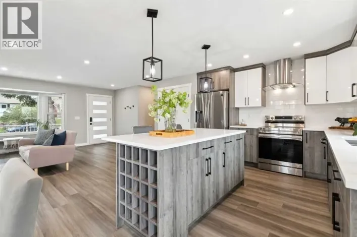 7116 Hunterwood Road NW, Calgary