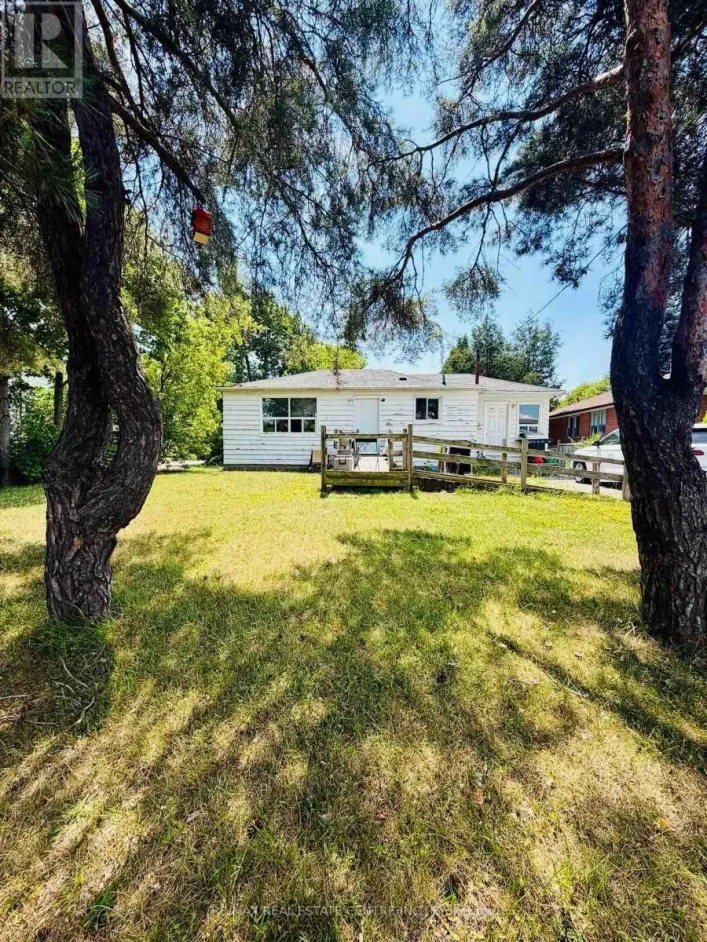 7118 GOREWAY DRIVE, Mississauga