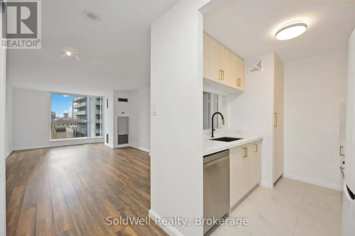 712 - 1055 BAY STREET, Toronto