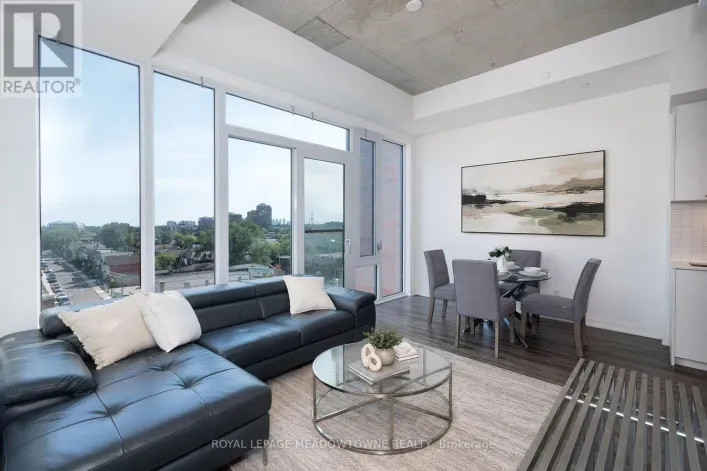 712 - 1808 ST. CLAIR AVENUE W, Toronto