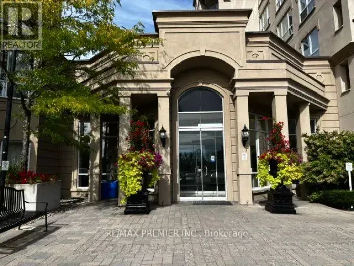 712 - 2 MAISON PARC COURT, Vaughan
