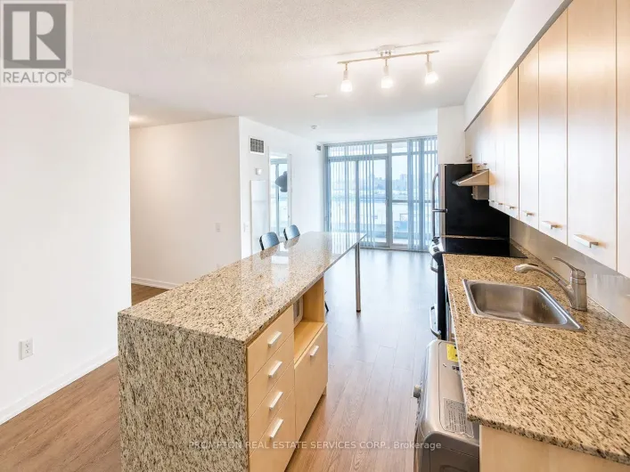 712 - 29 SINGER COURT, Toronto