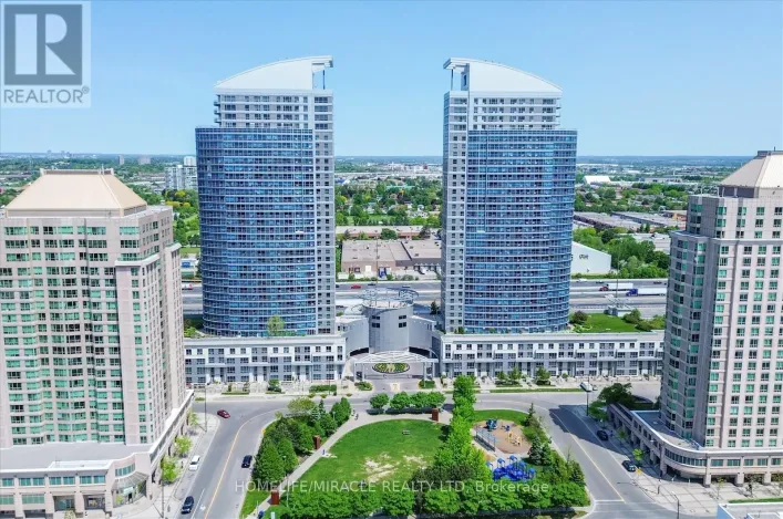 712 - 38 LEE CENTRE DRIVE, Toronto