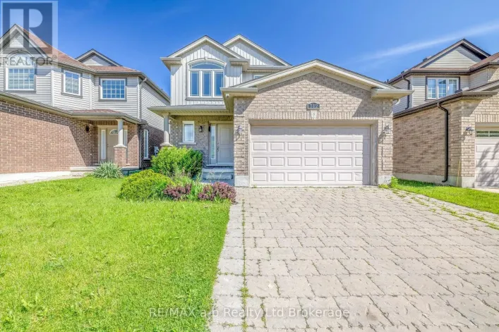 712 BLACKACRES BOULEVARD, London North