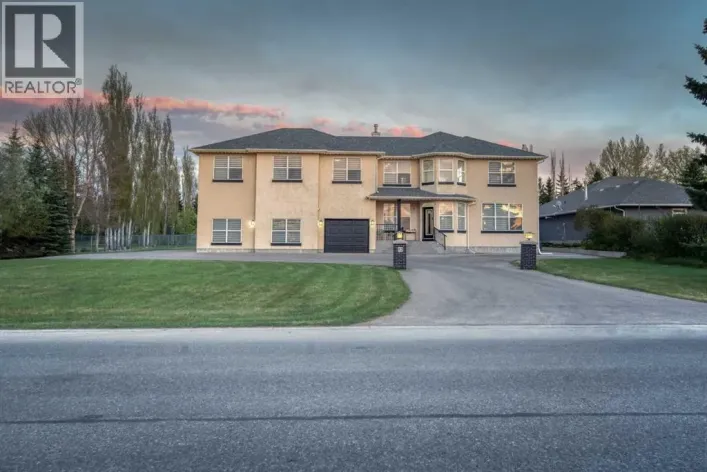 712 East Chestermere Drive, Chestermere