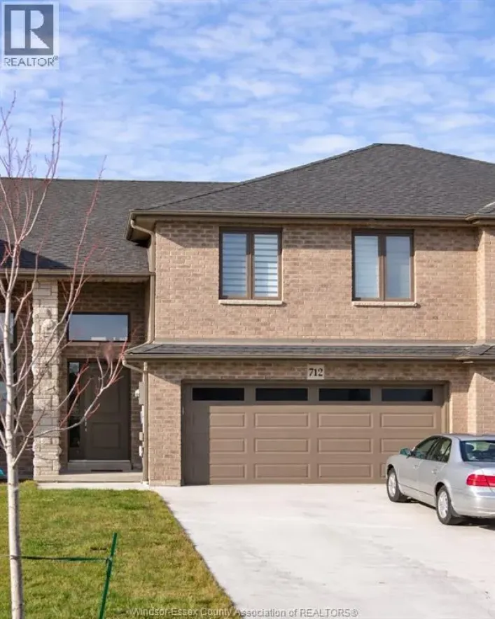 712 FALERIA STREET, Lakeshore