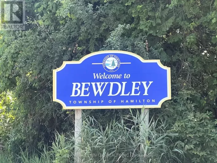 7122 SIDEY DRIVE, Hamilton Township