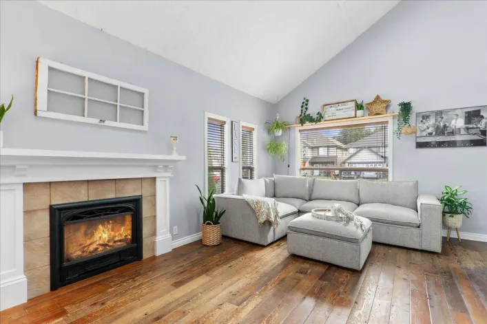 7123 ROCHESTER AVENUE|Sardis West Vedder, Chilliwack