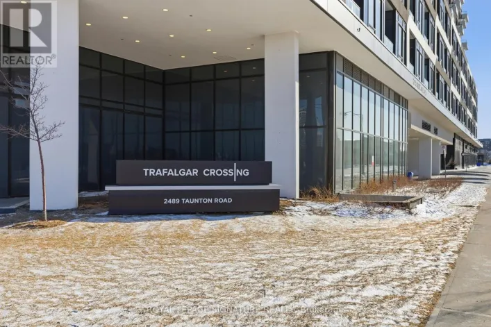 713 - 2489 TAUNTON ROAD, Oakville