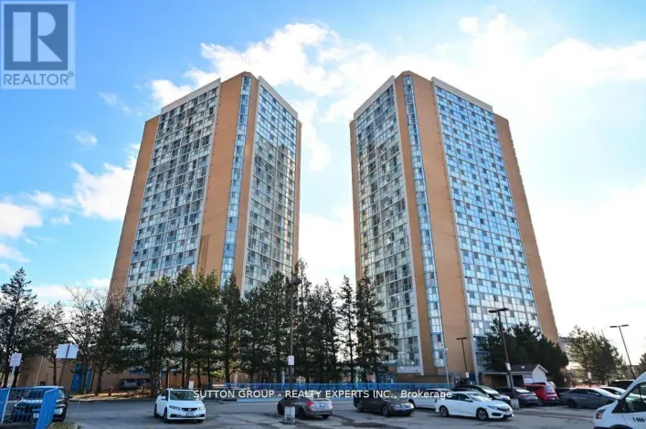713 - 35 TRAILWOOD DRIVE, Mississauga