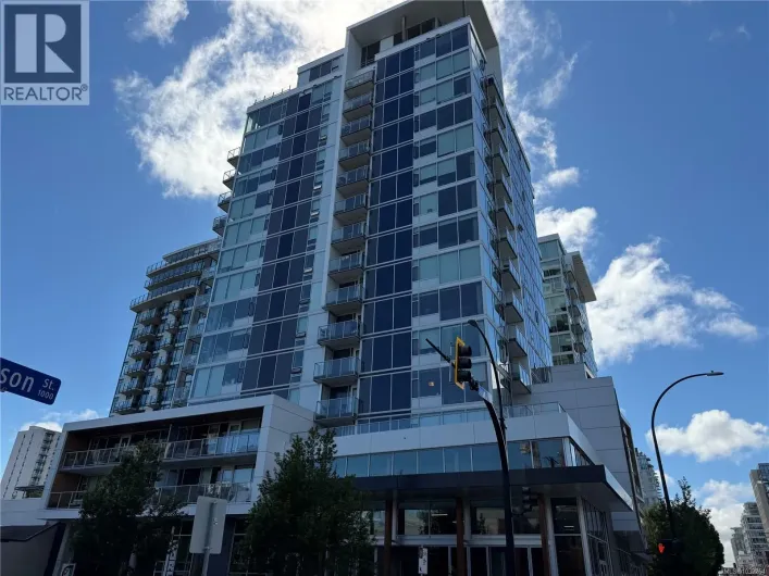 713 989 Johnson St, Victoria