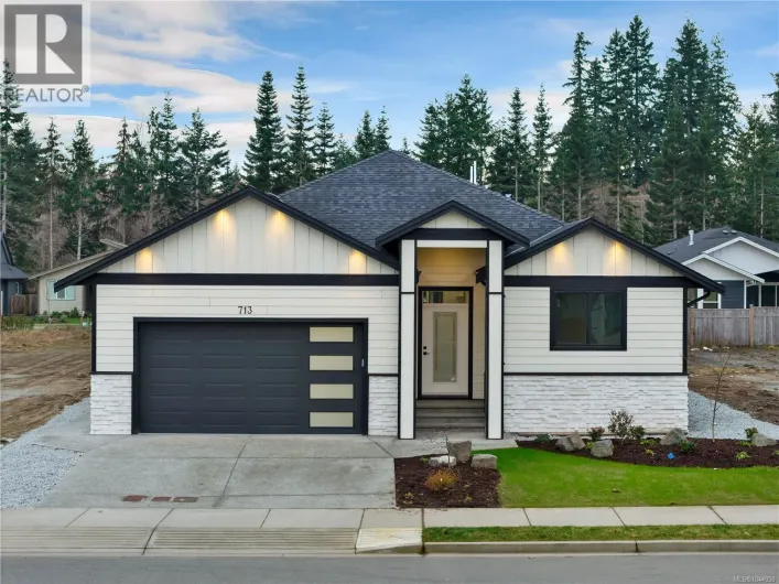 713 Beaver Creek Blvd, Campbell River