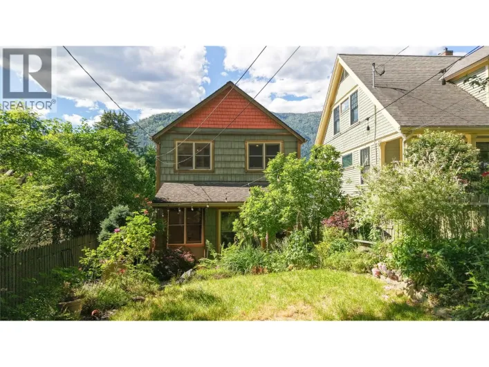 713 CARBONATE Street, Nelson