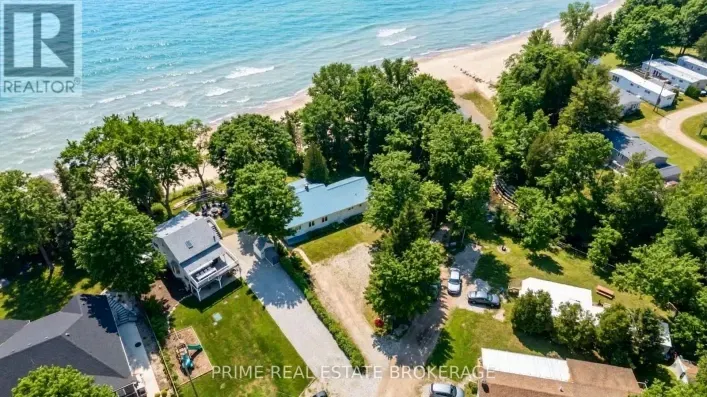 House for sale: 71367 BRANCH ROAD N, Bluewater