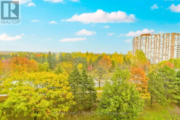 714 - 100 WINGARDEN COURT, Toronto