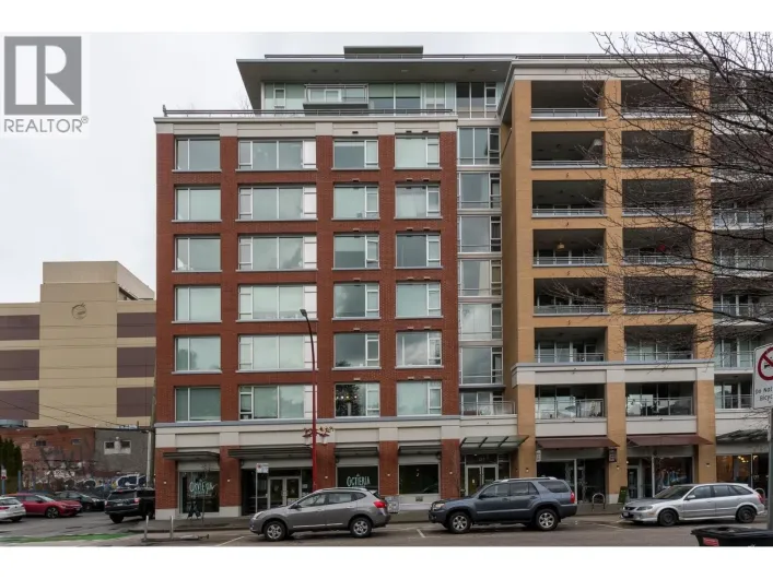 714 221 UNION STREET, Vancouver
