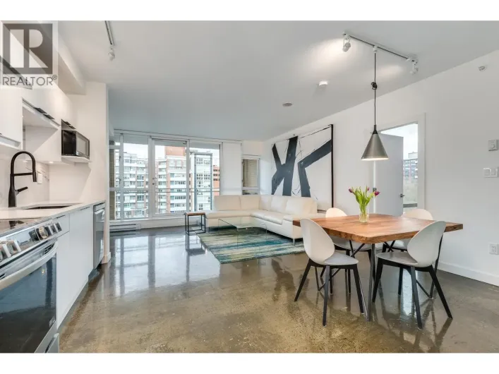 714 221 UNION STREET, Vancouver