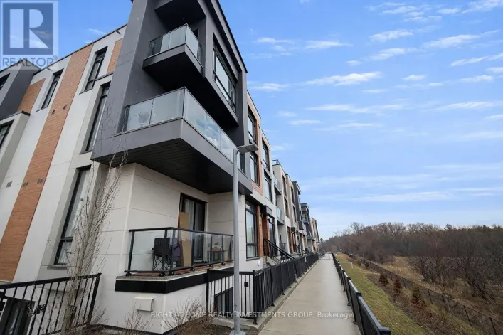 714 - 5 STECKLEY HOUSE LANE, Richmond Hill