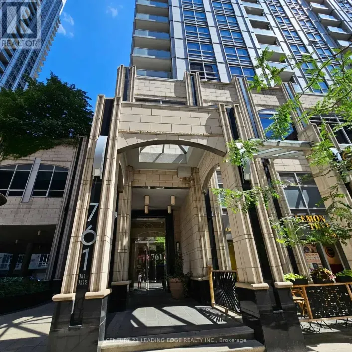 714 - 761 BAY STREET, Toronto