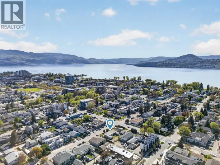 714 Patterson Avenue, Kelowna