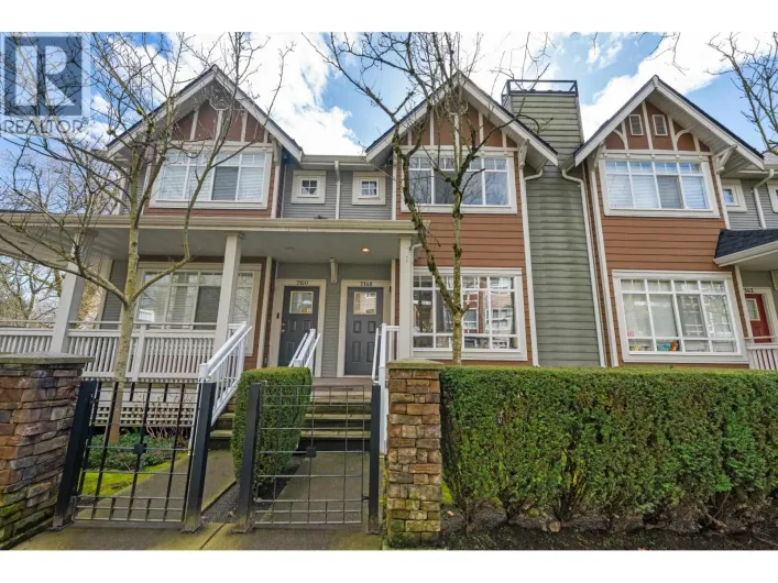 7148 MONT ROYAL SQUARE, Vancouver