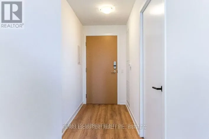 715 - 1 QUARRINGTON LANE, Toronto