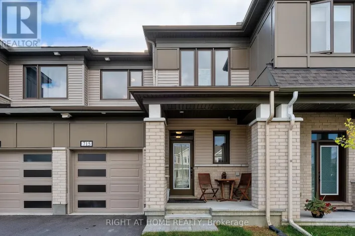 715 DERREEN AVENUE, Ottawa