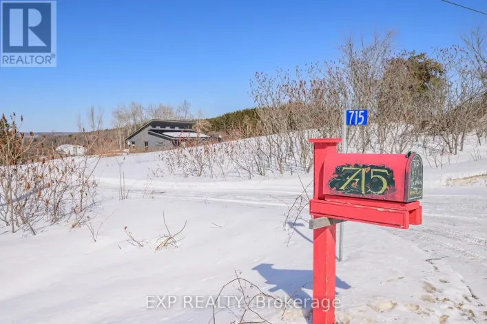 715 MOIRA ROAD, Centre Hastings