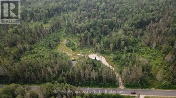 715 PICKERAL AND JACK LAKE ROAD, Armour