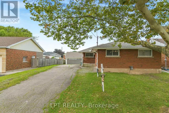 7156 WARDEN AVENUE, Niagara Falls