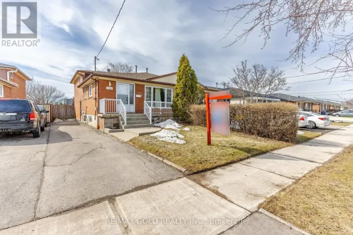 7158 HARWICK DRIVE, Mississauga