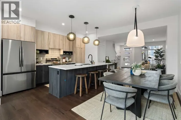 7158 Rangeview Avenue SE, Calgary