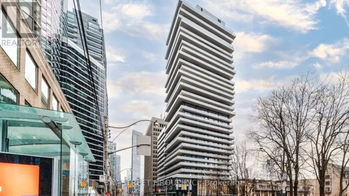 716 - 57 ST JOSEPH STREET, Toronto