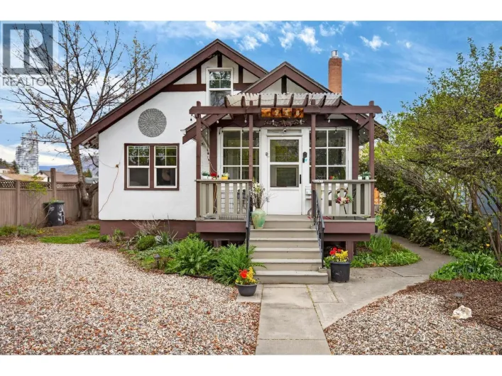 716 Lawson Avenue, Kelowna