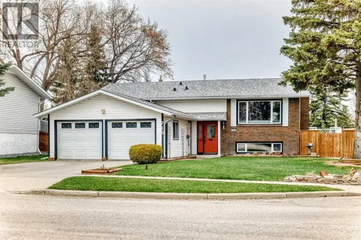 716 Queensland Drive SE, Calgary
