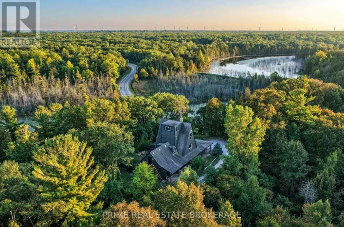 7166 OUTER DRIVE, Lambton Shores