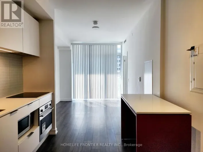 717 - 33 HELENDALE AVENUE, Toronto