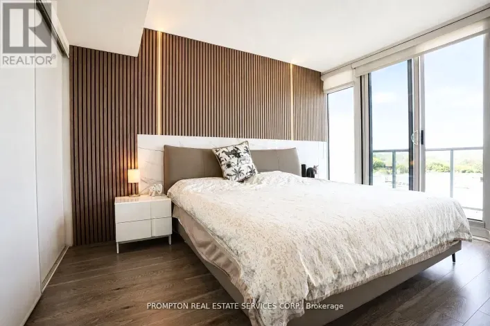 717 - 72 ESTHER SHINER BOULEVARD, Toronto