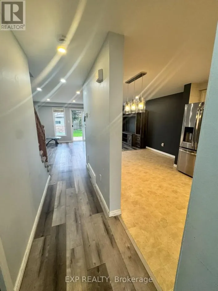 717 ACTIVA AVENUE, Kitchener