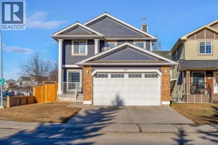 717 Coral Springs Boulevard NE, Calgary