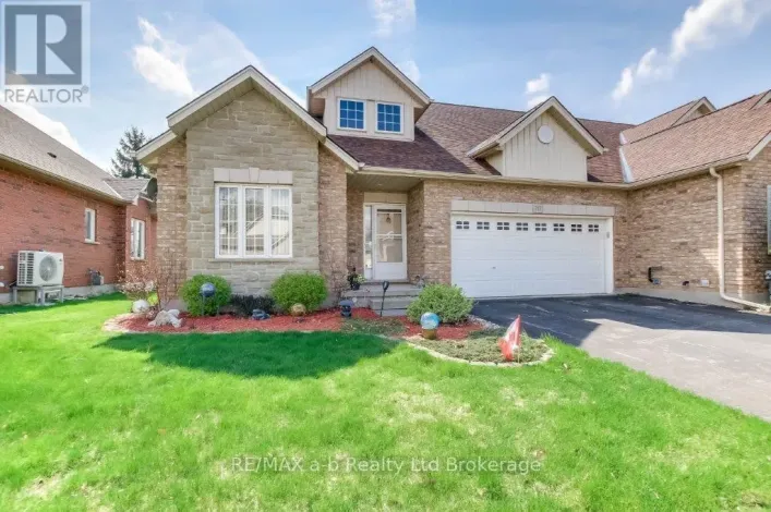 717 GARDEN COURT CRESCENT, Woodstock