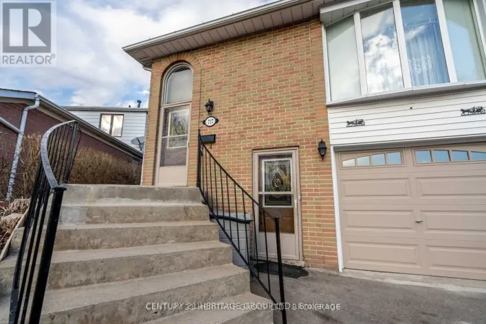 717 JACKSON COURT, Newmarket