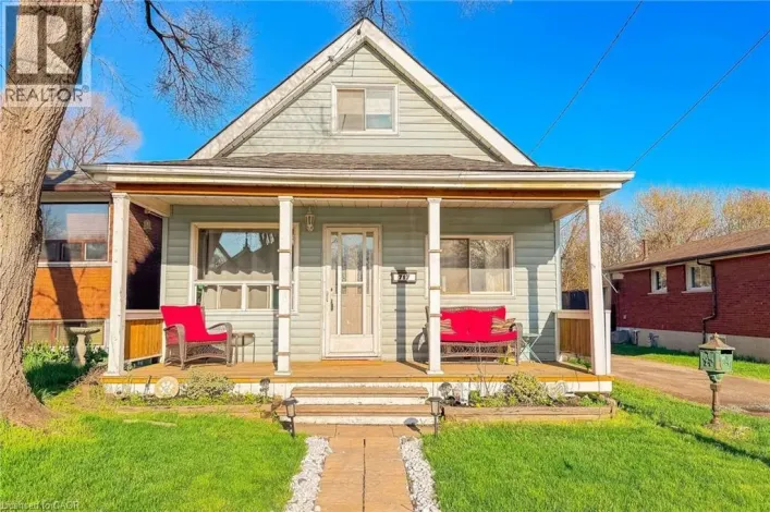 717 KNOX Avenue, Hamilton