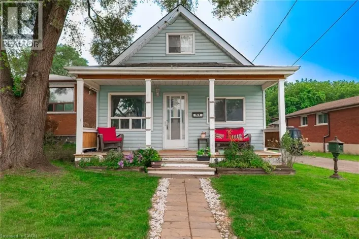 717 KNOX Avenue, Hamilton