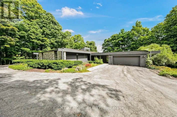 7171 APPLEBY LINE, Milton